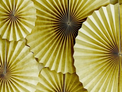 Paper Carousel giallo